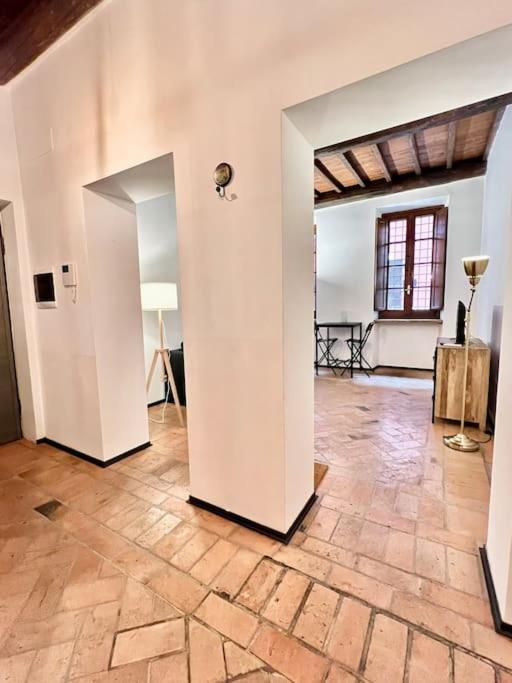 Appartamento Nel Cuore Di Roma Exterior foto