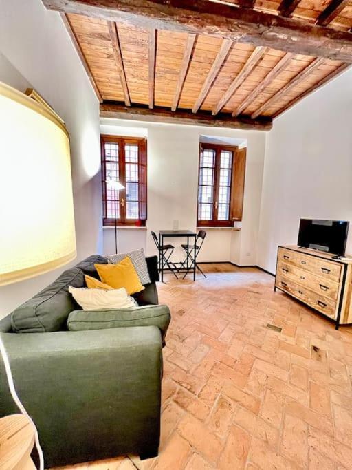 Appartamento Nel Cuore Di Roma Exterior foto